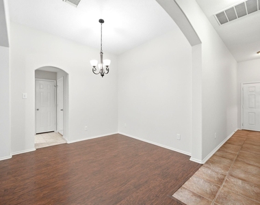 6931 Hamilton Falls Lane - Photo Thumbnail 6