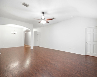 6931 Hamilton Falls Lane - Photo Thumbnail 11