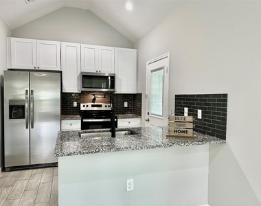 16713 E Ivanhoe - Photo Thumbnail 8