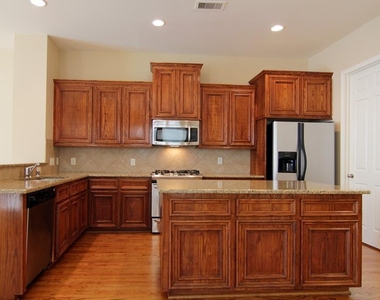 2368 Bastrop Street - Photo Thumbnail 6