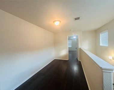 16003 Thornbill Lane - Photo Thumbnail 9
