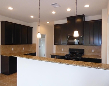 16003 Thornbill Lane - Photo Thumbnail 4