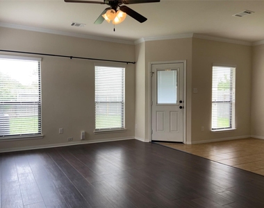 16003 Thornbill Lane - Photo Thumbnail 2