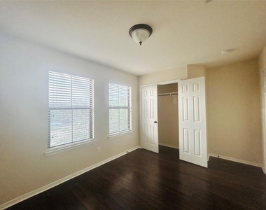 16003 Thornbill Lane - Photo Thumbnail 18