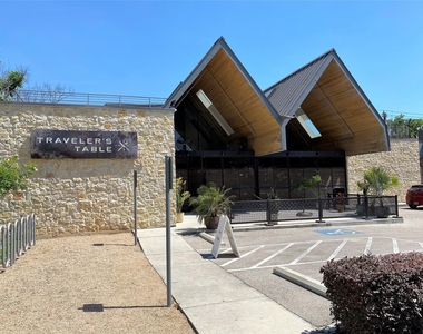 510 Lovett Boulevard - Photo Thumbnail 20