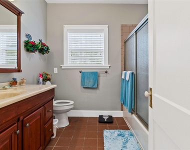 316 N Handley Avenue - Photo Thumbnail 22