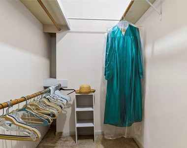 316 N Handley Avenue - Photo Thumbnail 11