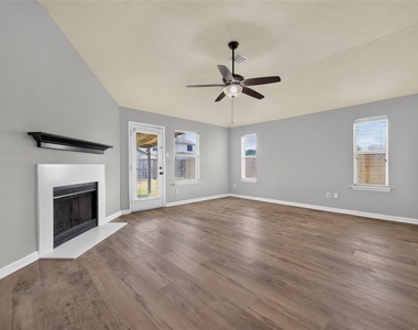 6407 Granite Springs Lane - Photo Thumbnail 17