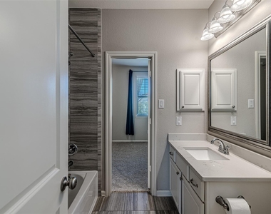 5543 Purple Meadow Lane - Photo Thumbnail 33