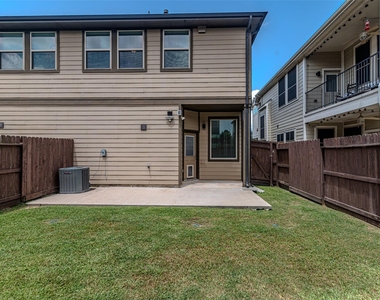 5543 Purple Meadow Lane - Photo Thumbnail 43