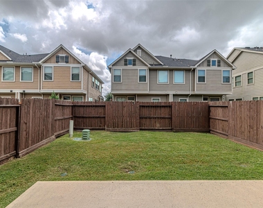 5543 Purple Meadow Lane - Photo Thumbnail 47