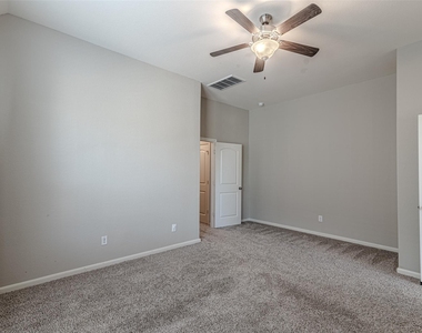5543 Purple Meadow Lane - Photo Thumbnail 35