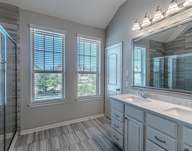 5543 Purple Meadow Lane - Photo Thumbnail 36