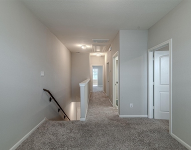 5543 Purple Meadow Lane - Photo Thumbnail 20