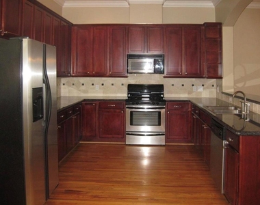 1623 Stuart Street - Photo Thumbnail 10