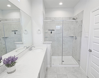 10005 Brickhouse Drive - Photo Thumbnail 14