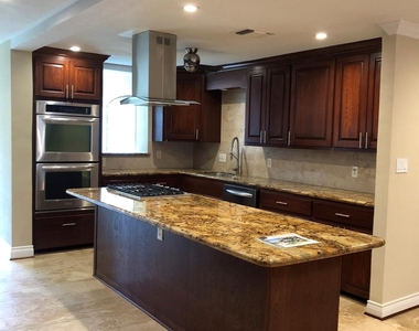 1442 Chamboard Lane - Photo Thumbnail 5