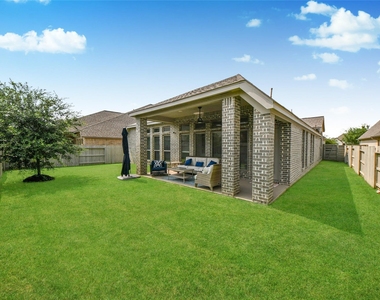 2206 Forest Trace Lane - Photo Thumbnail 32