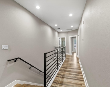 3923 Yale Street - Photo Thumbnail 15