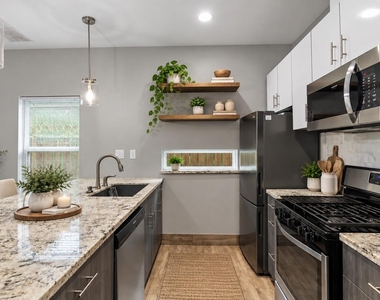 3923 Yale Street - Photo Thumbnail 4