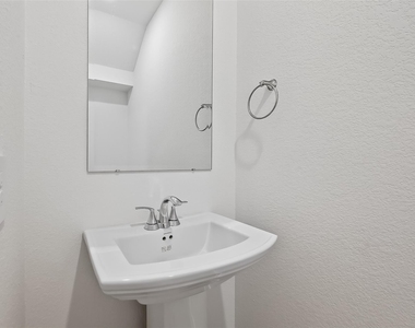 3238 Kindred Way - Photo Thumbnail 22