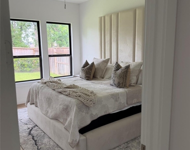 10614 Kingston Spring - Photo Thumbnail 13