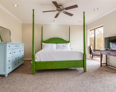 1802 Stoney Brook Drive - Photo Thumbnail 9