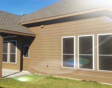8723 W Crescent Lake Circle - Photo Thumbnail 1