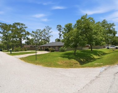 2607 Brom Bones Boulevard - Photo Thumbnail 39