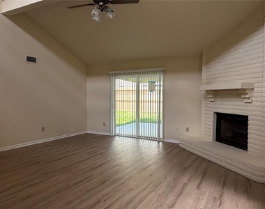 11614 Inga Lane - Photo Thumbnail 5