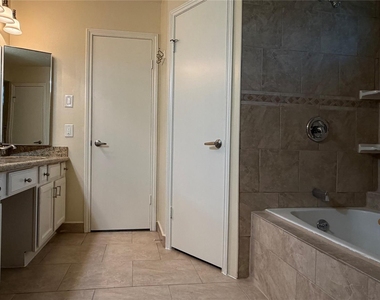 11614 Inga Lane - Photo Thumbnail 14