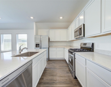 5023 Lavaridge Lane - Photo Thumbnail 19
