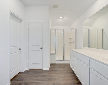 5023 Lavaridge Lane - Photo Thumbnail 44