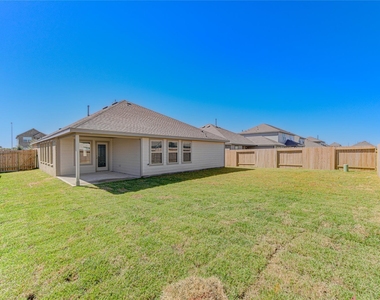 5023 Lavaridge Lane - Photo Thumbnail 10