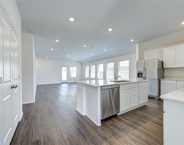 5023 Lavaridge Lane - Photo Thumbnail 17