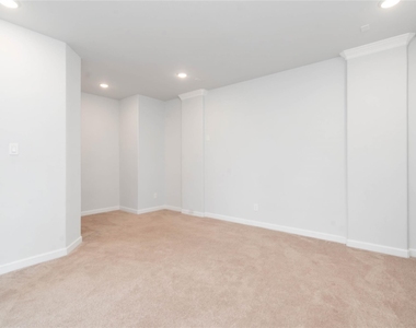 1303 Gardenia Drive - Photo Thumbnail 25
