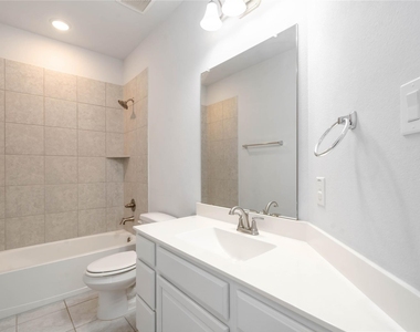 1303 Gardenia Drive - Photo Thumbnail 24