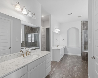1303 Gardenia Drive - Photo Thumbnail 21