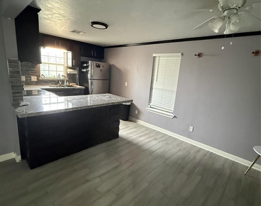 10338 Aldine Westfield Road - Photo Thumbnail 17