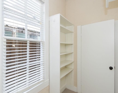 3909 Barnes Street - Photo Thumbnail 11