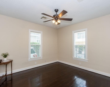 3909 Barnes Street - Photo Thumbnail 4