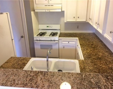 1603 Heights Boulevard - Photo Thumbnail 7