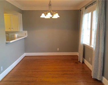 1603 Heights Boulevard - Photo Thumbnail 4
