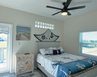 14146 Miramar Drive - Photo Thumbnail 11