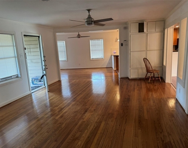 6944 Burgess Street - Photo Thumbnail 2