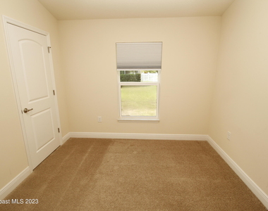 1034 Breakaway Trail - Photo Thumbnail 20