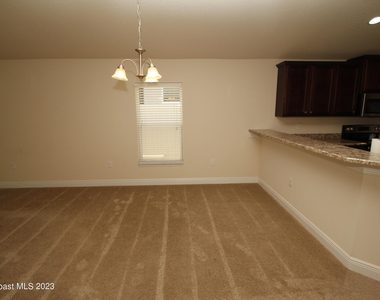 1034 Breakaway Trail - Photo Thumbnail 8