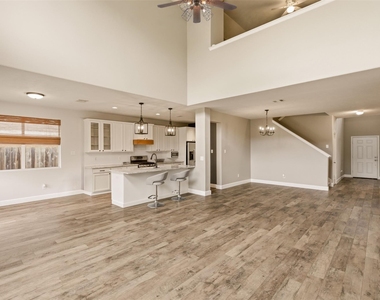 14127 Austin Hollow Court - Photo Thumbnail 10