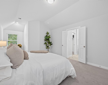 2638 Woodforest Parkway N - Photo Thumbnail 25