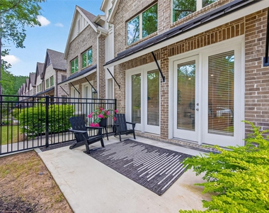 2638 Woodforest Parkway N - Photo Thumbnail 3